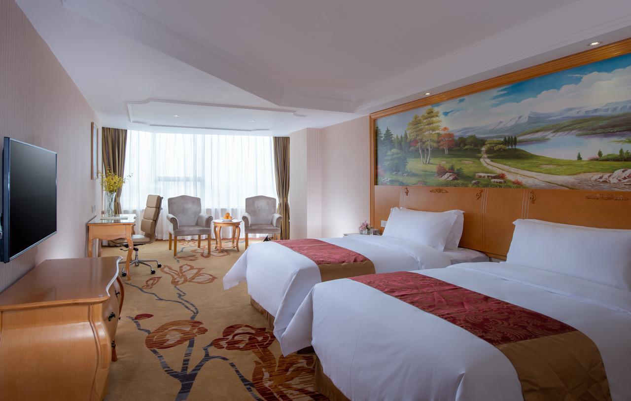Vienna Hotel Shanghai Fengxian South Bridge Jinhai Road Екстер'єр фото
